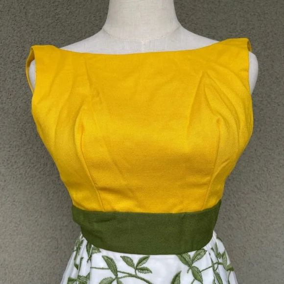 1950s vintage embroidered maxi dress - Picture 5 of 12